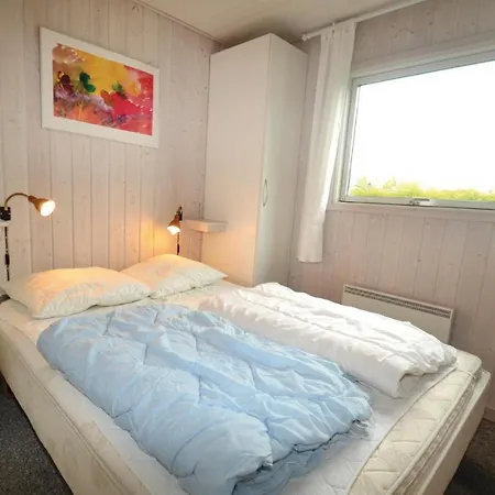 5 Bedroom Amazing In Vaeggerlose * Bøtø By